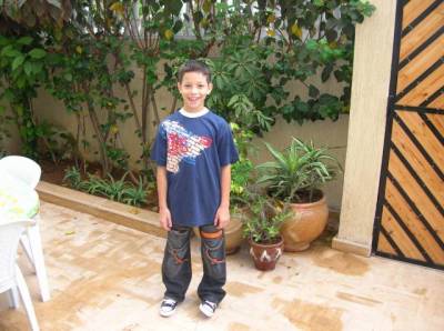 Amine N.